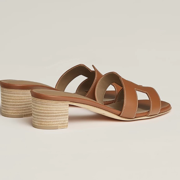 Hermès Oasis sandal, 36.5 in “gold”, beige Brown - Picture 2 of 6
